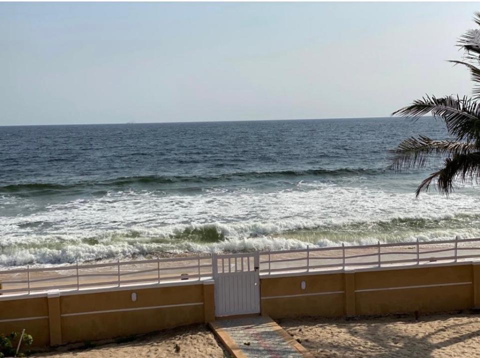 לקי Oceanfront Wavecrest Hotel מראה חיצוני תמונה